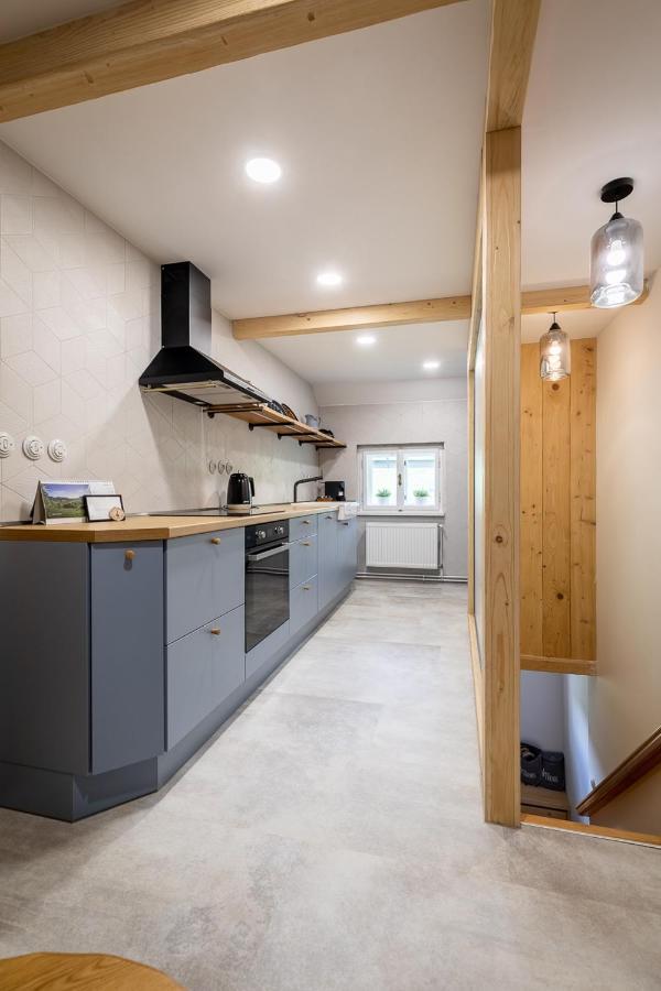 Apartmany U 3 Zbuju Malenovice  ภายนอก รูปภาพ